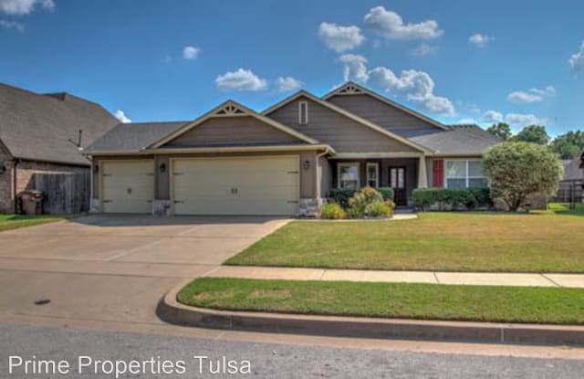 13696 S 87th E Ave - 13696 South 87th East Avenue, Bixby, OK 74008