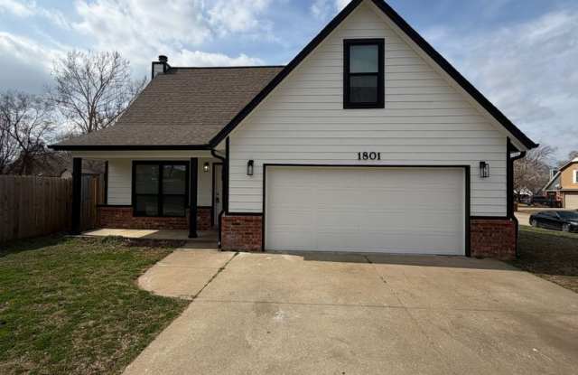 3 Bed | 2 Bath House