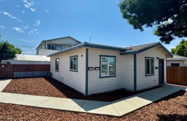 Photo of 3775 Teak Street