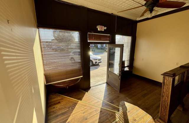 106 E LIBERTY