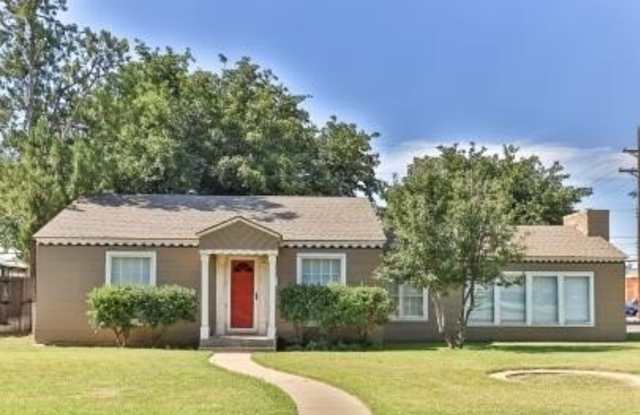 Photo of 2517 33rd Street