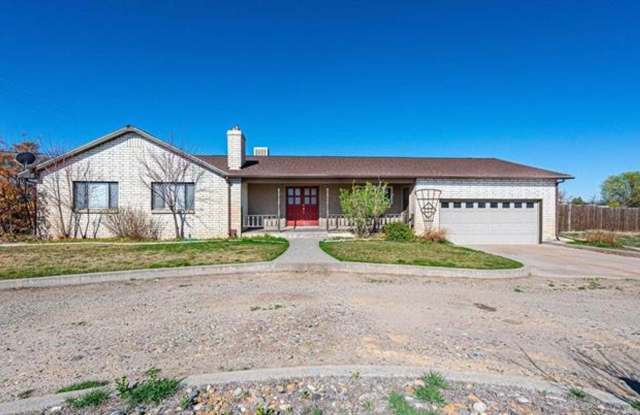3 Bed 2.5 Bath Home Available! Short Term Lease ONLY!!!