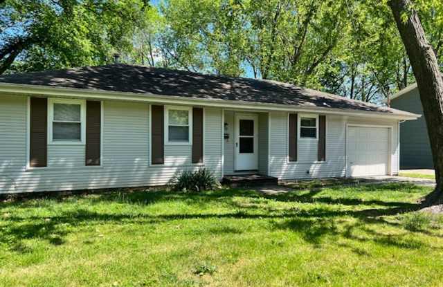 Updated 3 bedroom home near Bass Pro