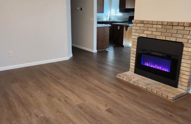 2309 North 10th Avenue