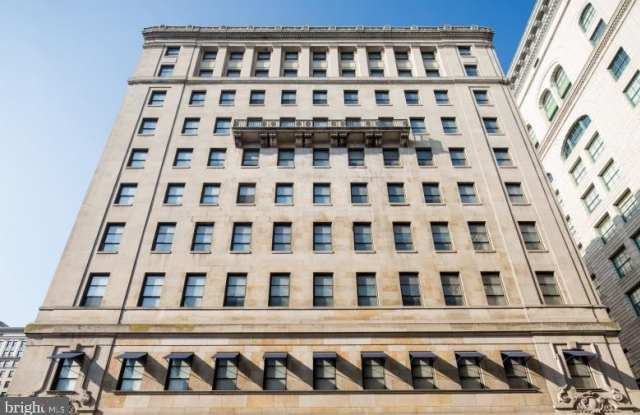 1300-6 CHESTNUT Street unit: M6