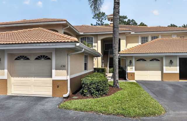 3-bedroom condo available in Flamingo Fairways II