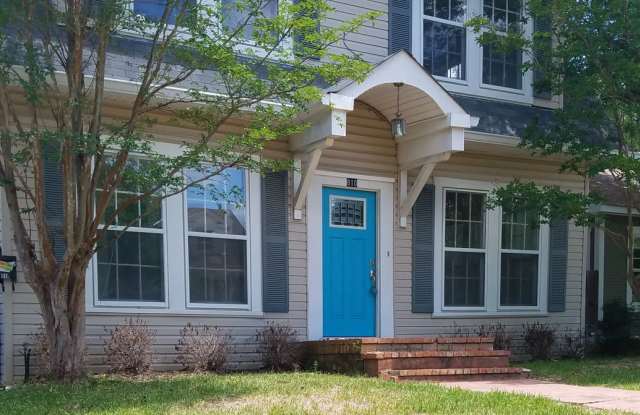 SOUTHERN CHARM-REMODELED-ADORABLE