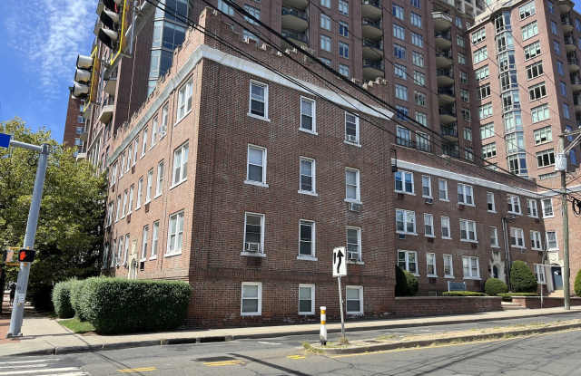 Photo of 82 Forest Street