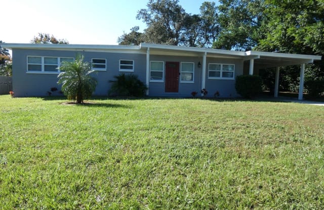 1630 Avenue E NE - 1630 Avenue E Northeast, Polk County, FL 33881