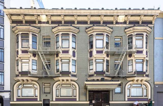 Photo of 381 Turk Street