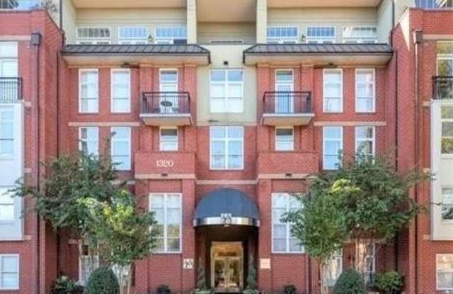 1320 Fillmore Avenue unit: 405
