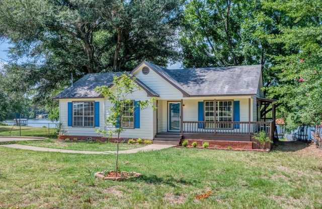 15509 Cedar Bay Drive