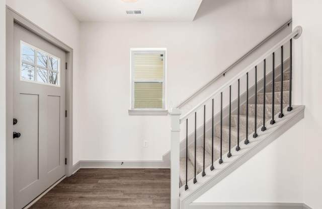 1453 Merrimac Avenue