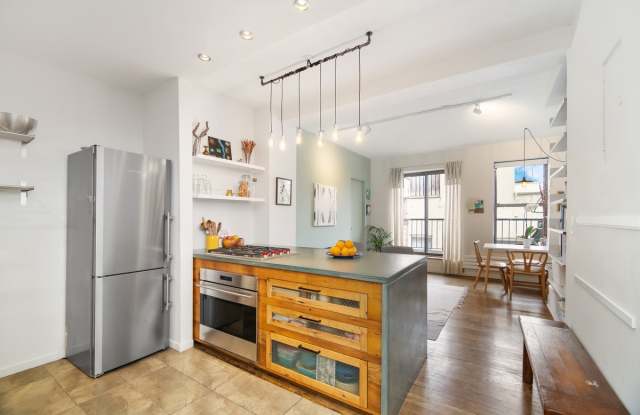 115 Eastern Parkway