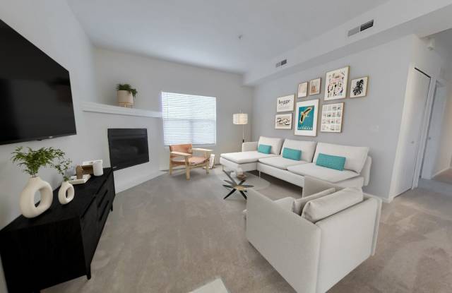 Cobblestone Court Apartments