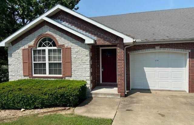 1616 Mayberry Drive
