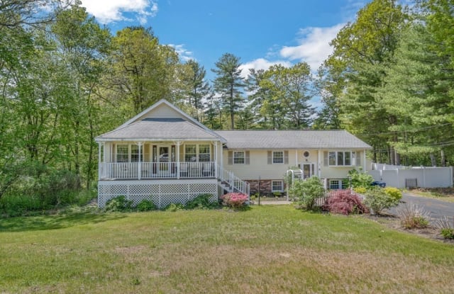 33 Russet Rd - 33 Russet Road, Middlesex County, MA 01821