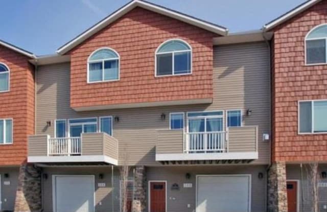 Cook Inlet Townhomes - 266 Cook Inlet Loop, Anchorage, AK 99501