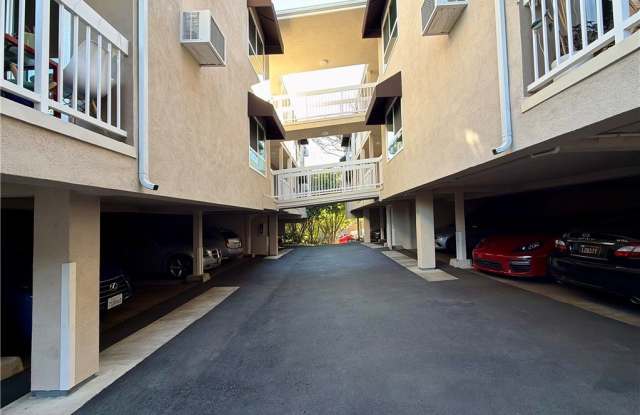 Photo of 2266 Cazador