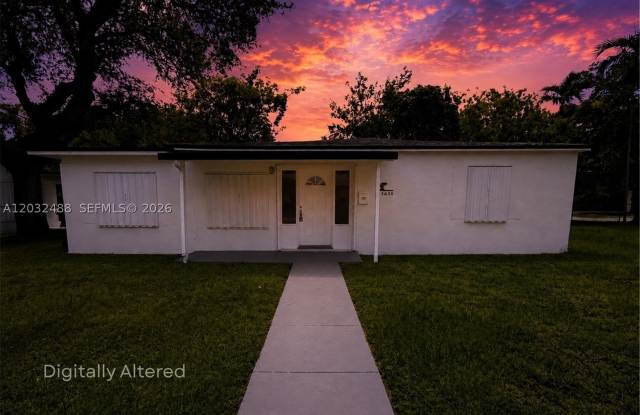 14215 NE 9th Ave