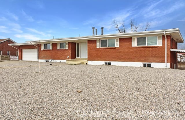 673 E 700 S - 673 E 700 S, Clearfield, UT 84015