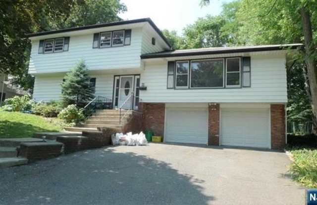 Photo of 48 Rock Road