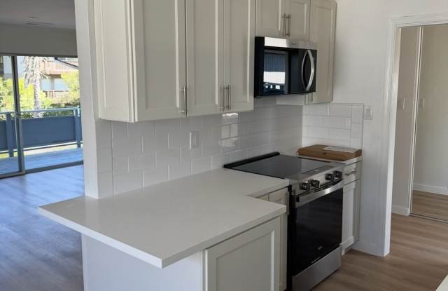 33 Circle Drive -B
