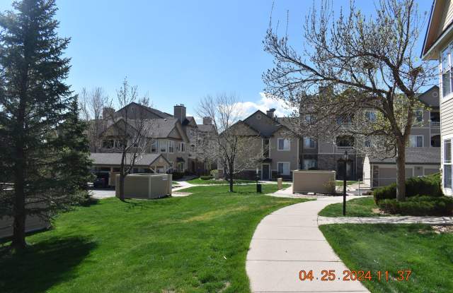 Reduced Price! 2 bed / 2 bath Condo - Deer Creek Condos Southwest Littleton photos photos