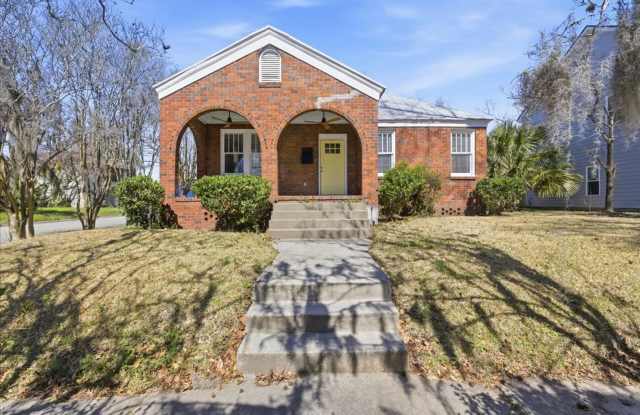 Move-In Ready 3BR/1.5BA Home with Private Backyard