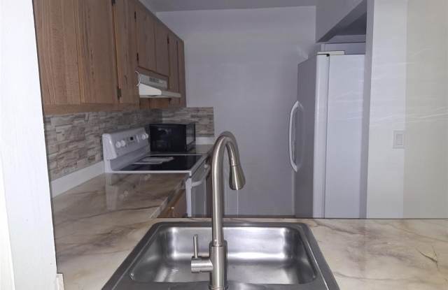 10037 Winding Lake Rd