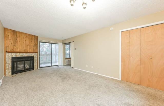 14892 E Kentucky Dr. U