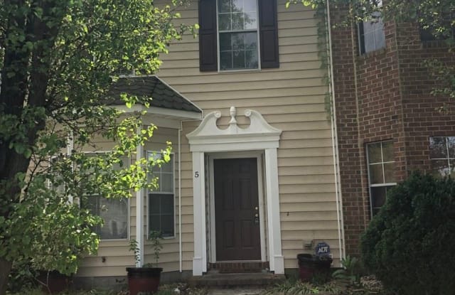 5 Reef Ct. - 5 Reef Court, Portsmouth, VA 23703