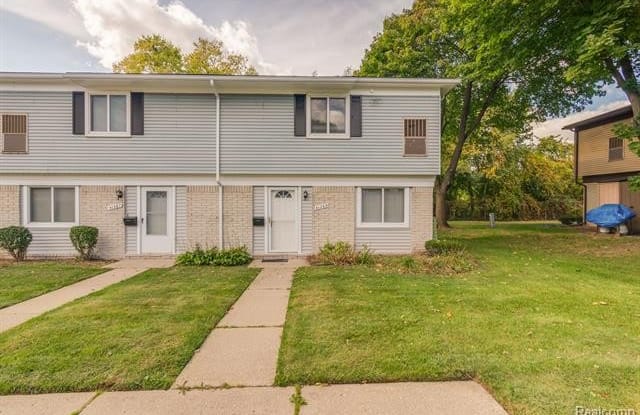 41269 S WOODBURY GREEN Drive - 41269 South Woodbury Green Drive, Wayne County, MI 48111