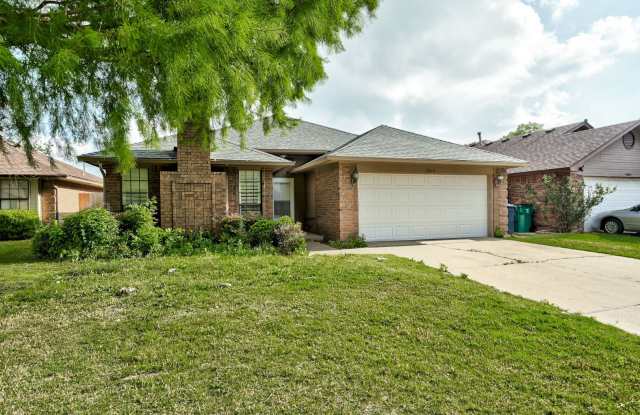 Newly Renovated home near Lake Hefner photos photos