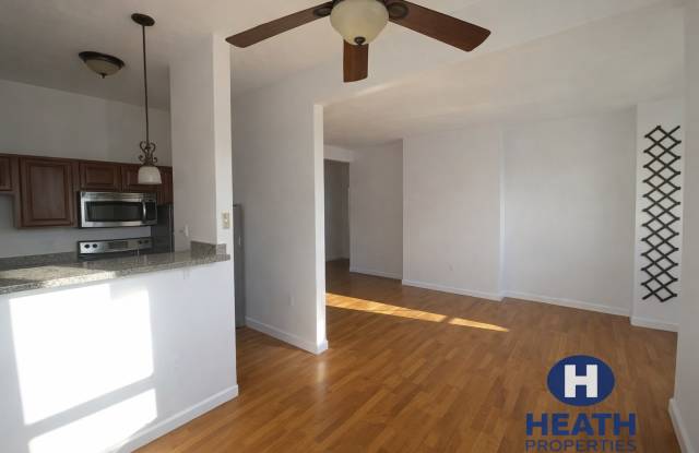 Awesome 3 bed 1.5 bath in Bay Village.....