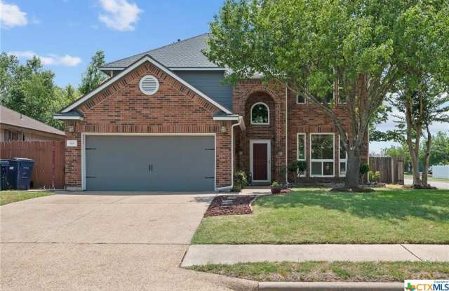 615 Maplecreek Drive