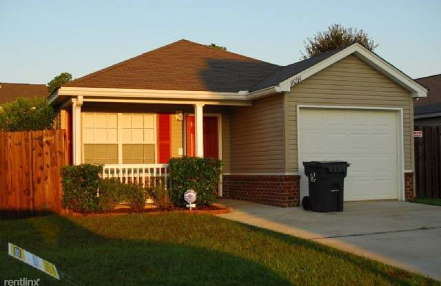 11091 Sonja Dr - 11091 Sonja Drive, Gulfport, MS 39503