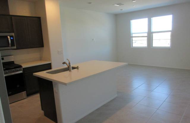 Brand new Beautiful 3bed 2bath townhome