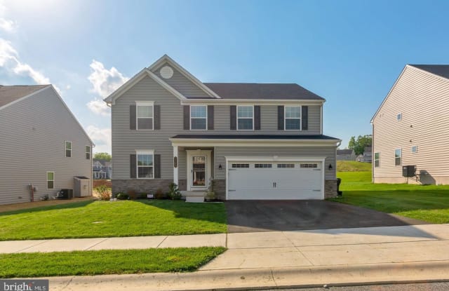 1103 ISABELLA CT - 1103 Isabella Court, Chester County, PA 19335