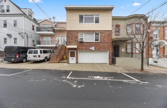 332 67TH ST - 332 67th Street, West New York, NJ 07093