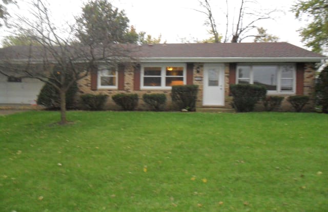 398 Raritan Dr - 398 Raritan Drive, South Haven, IN 46385