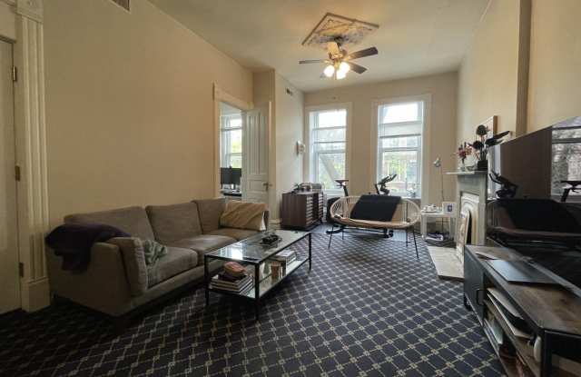 2032 N Bissell Street