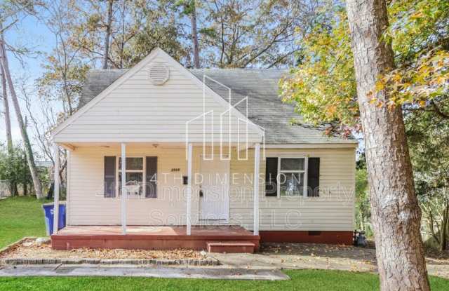 3505 Tyler Street Southeast