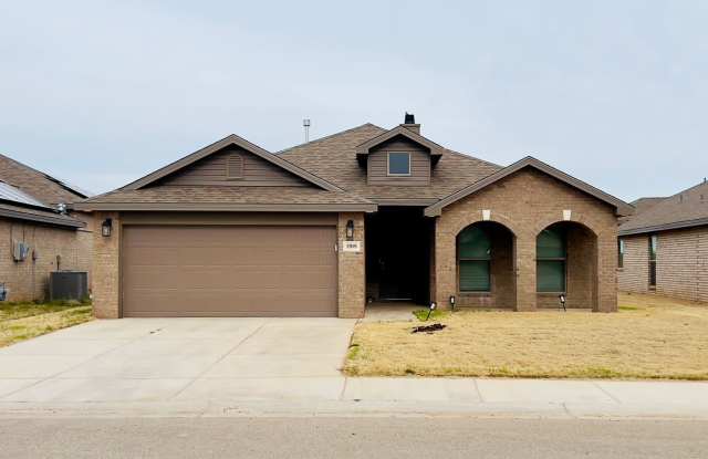 Great 3/2/2 Available in Upland Crossing within Frenship ISD - 2919 Wausau Avenue, Lubbock, TX 79407