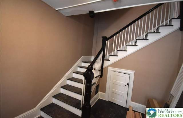 312 March Street unit: 2