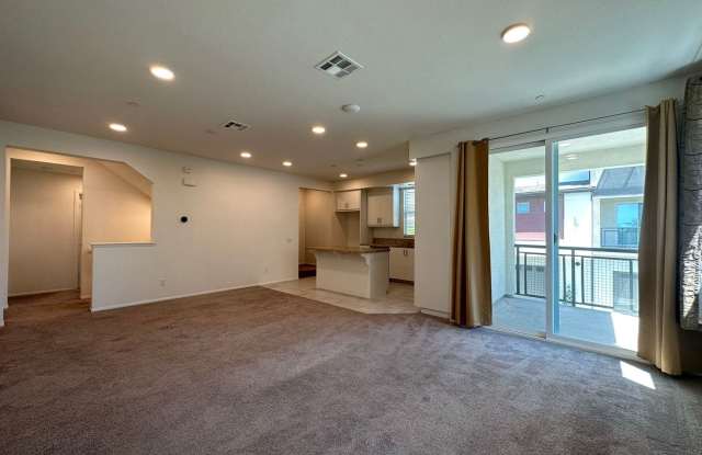 4 BEDROOM HOME FOR LEASING IN RANCHO CUCAMONGA