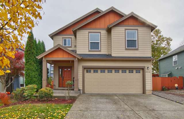 Photo of 17536 Southwest Parkway Court