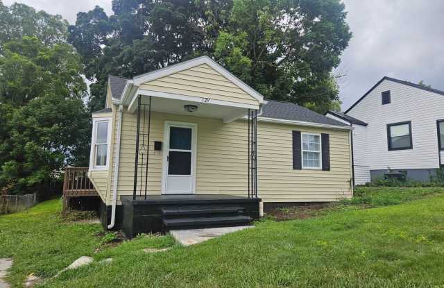 2 Bedroom 1 Bath Home in Radford Available Nov. 2026