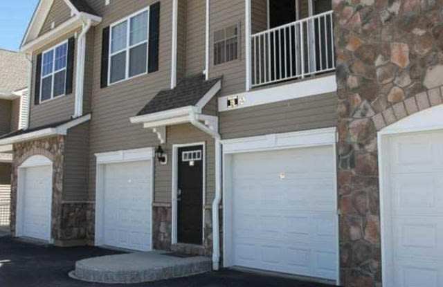 101 Drake Dr Unit E21