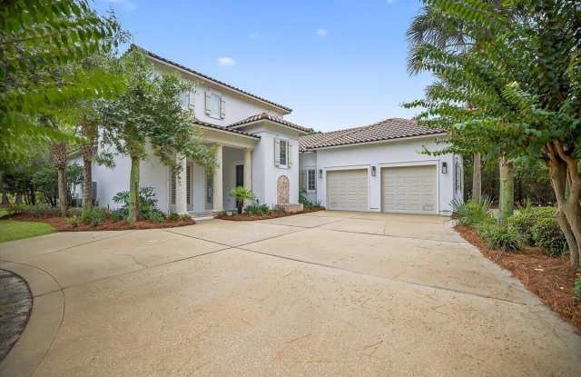 3161 Club Drive